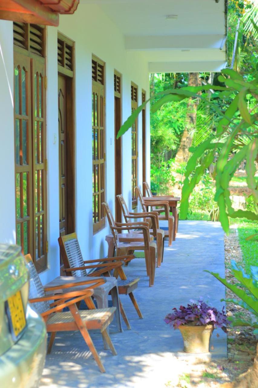 Medawatta Villa Mirissa Ngoại thất bức ảnh